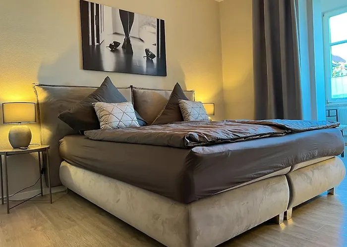 3-raum * Weimar (Thuringia)